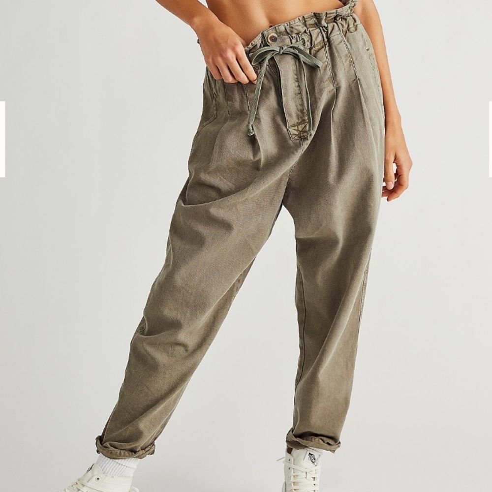 NWT Free People Margate Pleated Pant